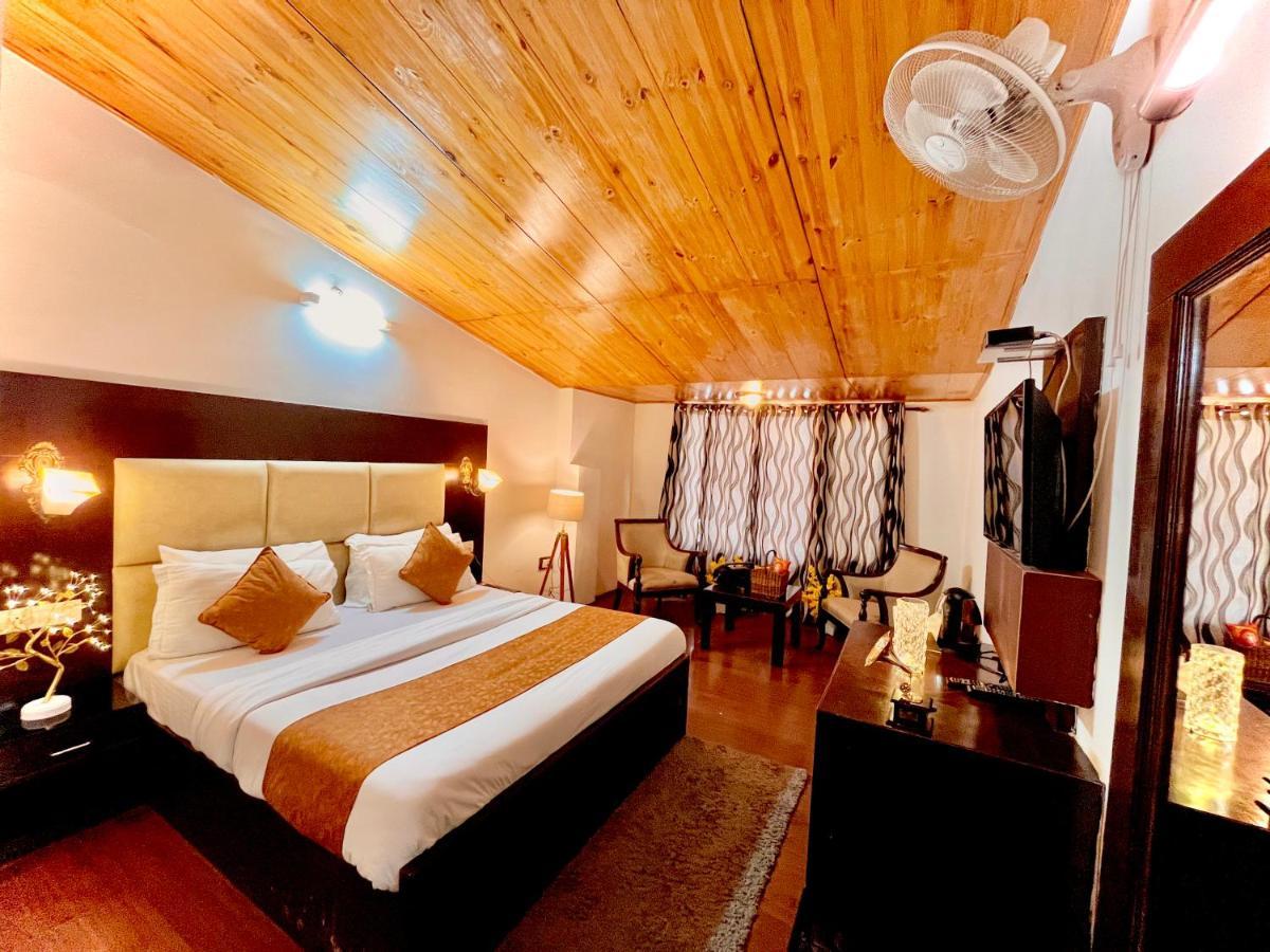 Snow Palm Resort, Manali Exteriör bild